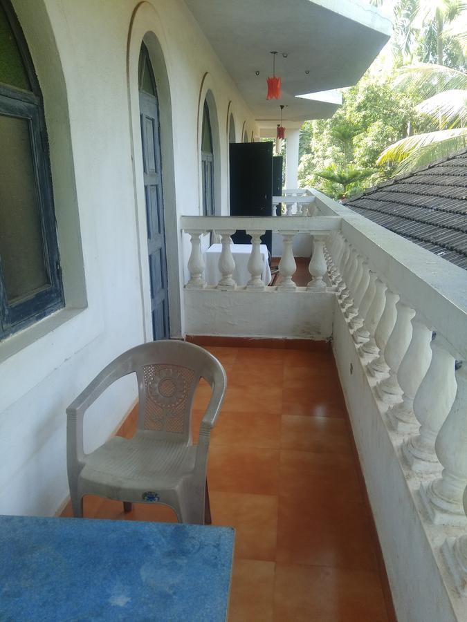 Red Lion Hotel Calangute Buitenkant foto